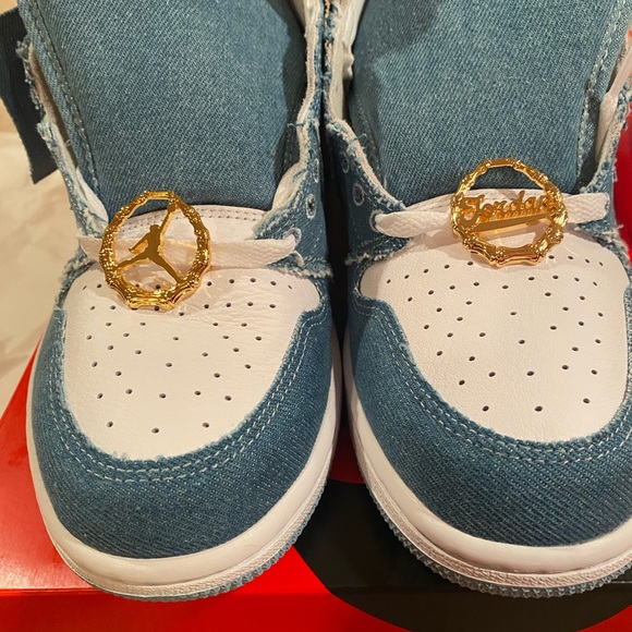 Air Jordan 1 Retro High OG (Denim) - Picture 4 of 12